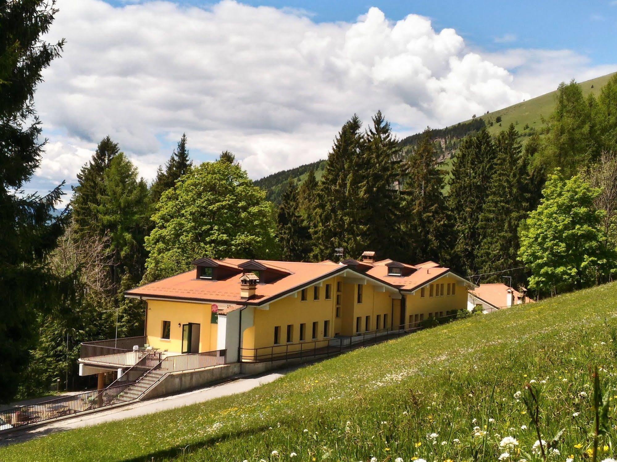 Residence Miravalle & Stella Alpina Valdobbiadene Eksteriør billede